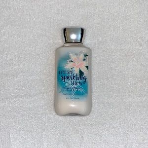 Bath & Body Works Lotion - Fresh Sparkling Snow